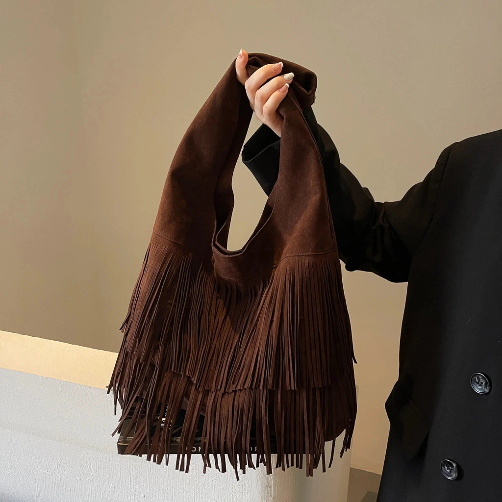 Amanda Velvet Tassel Shoulder Bag