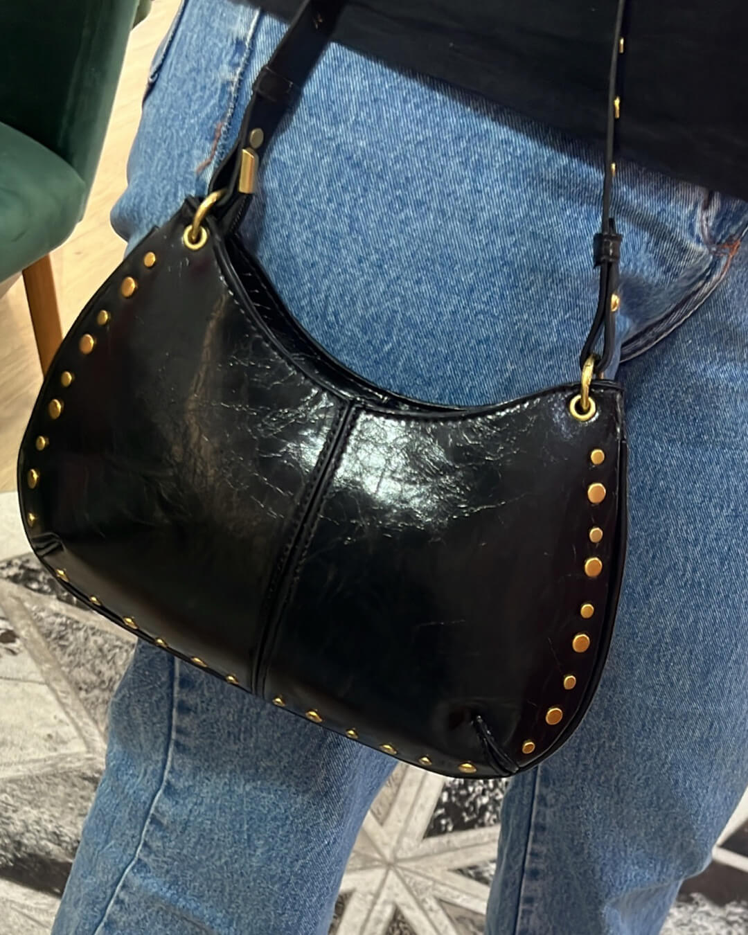 Claudia bag with golden details